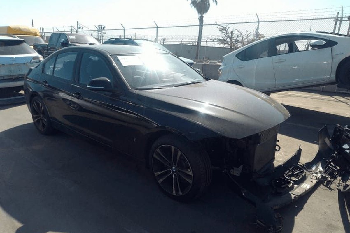 BMW 330E Iperformance