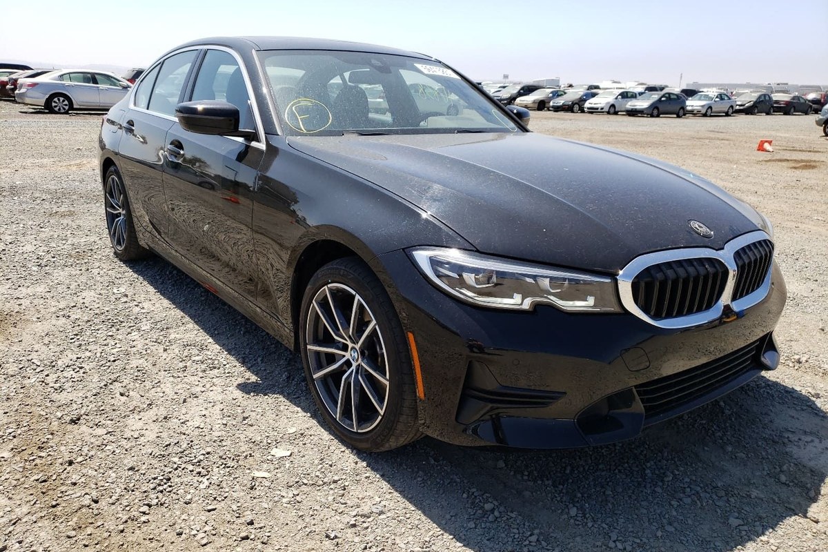 BMW 330I